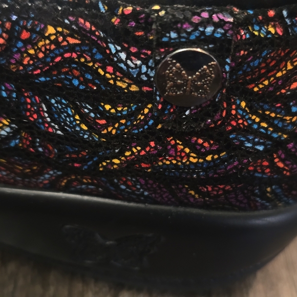 Alegria Keli Slip On Free Form Embossed Paisley Clogs Shoes Womens Size 7 - Picture 13 of 15